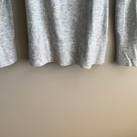 Banana Republic cashmere blend sweater - Picture 7 of 8